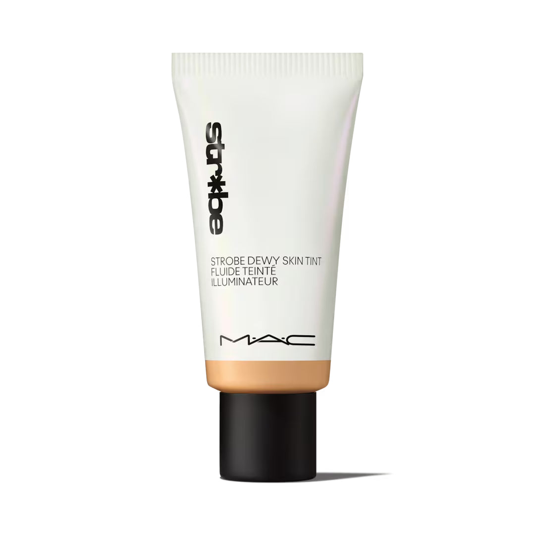 Mac Strobe dewy skin tint Medium 01